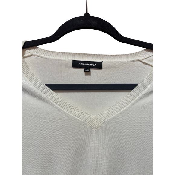 525 America White V-Neck Lightweight Sweater - Size Small - Picture 3 of 5